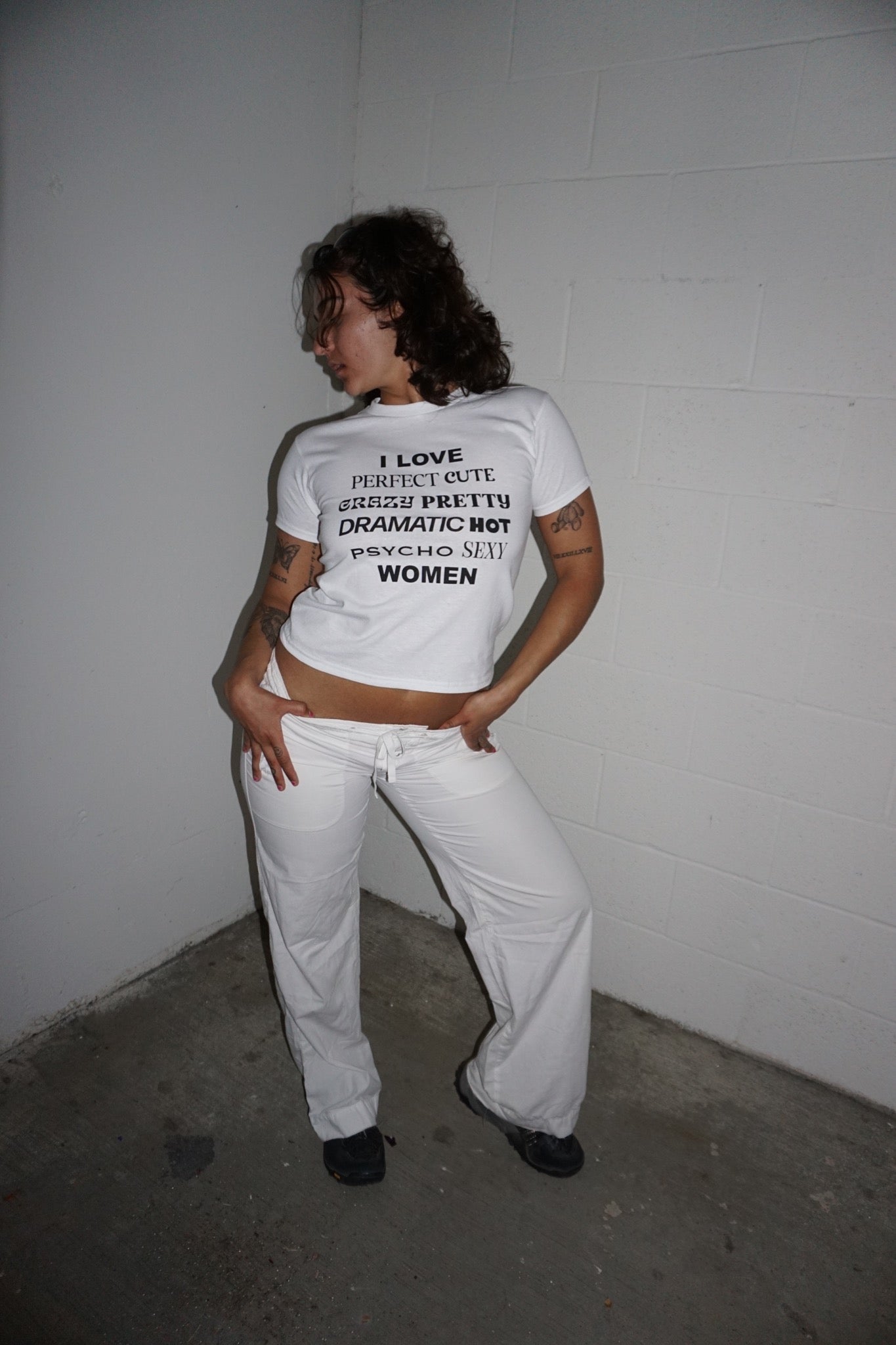 I love WOMEN tee