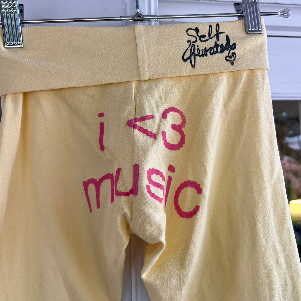 I love music leggings - XS (RUNS SMALL)
