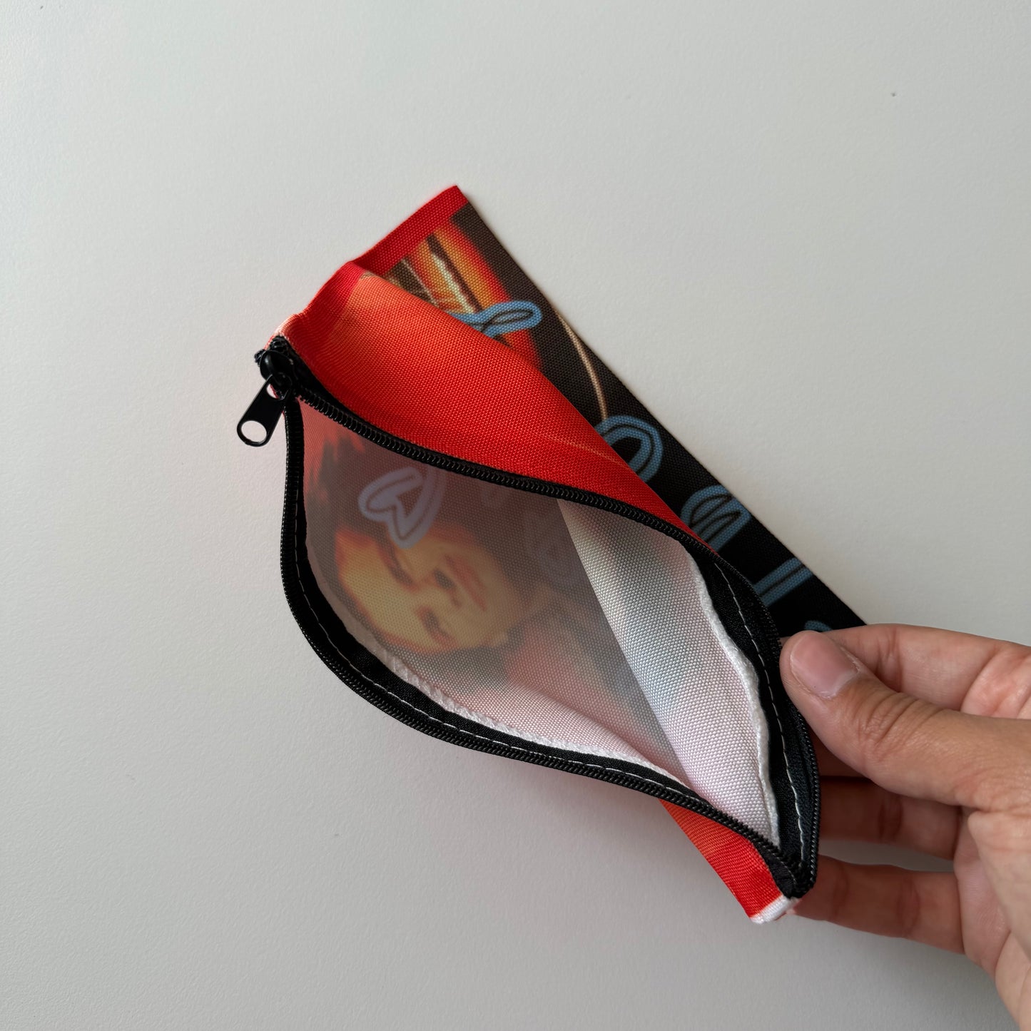 Jeff pouch