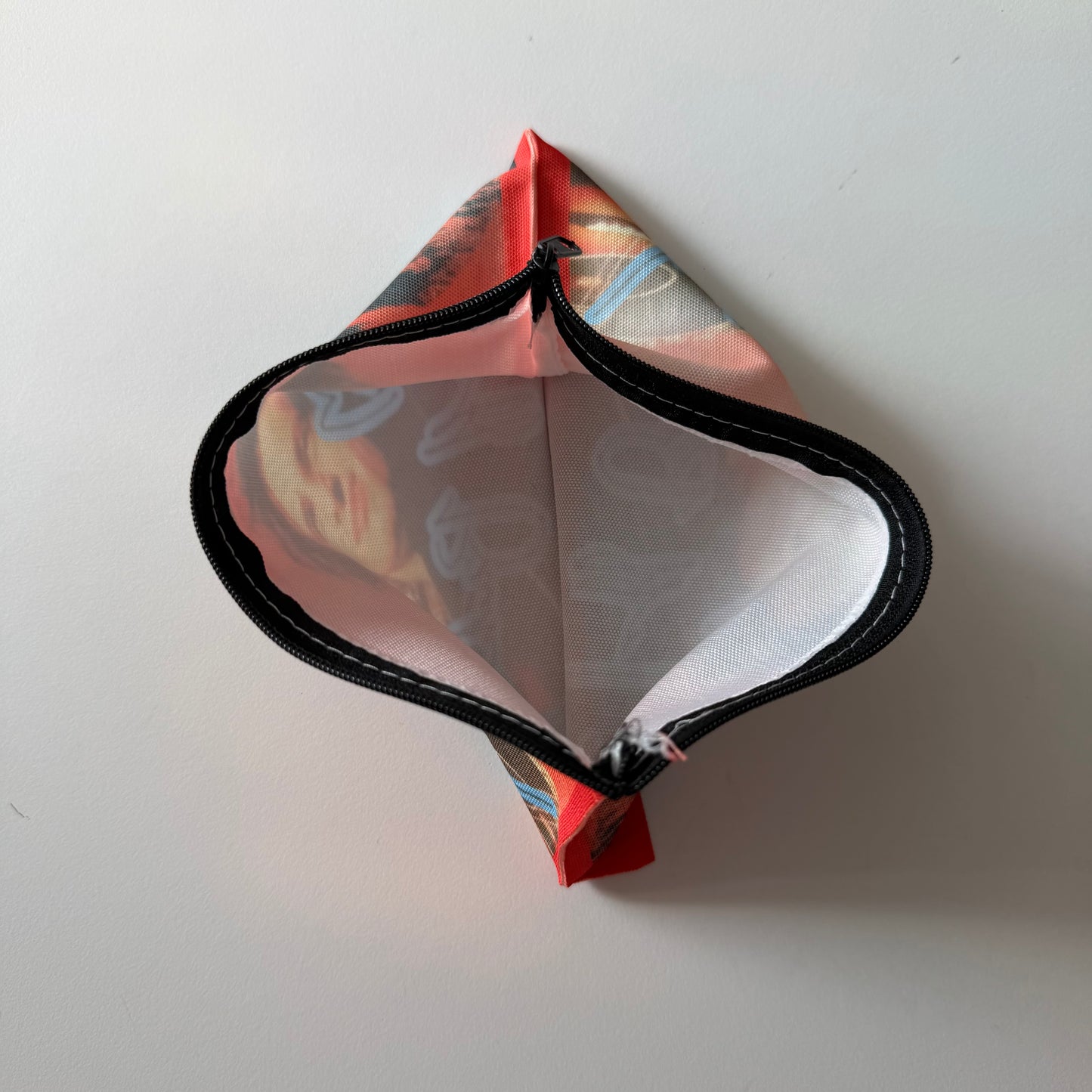Jeff pouch