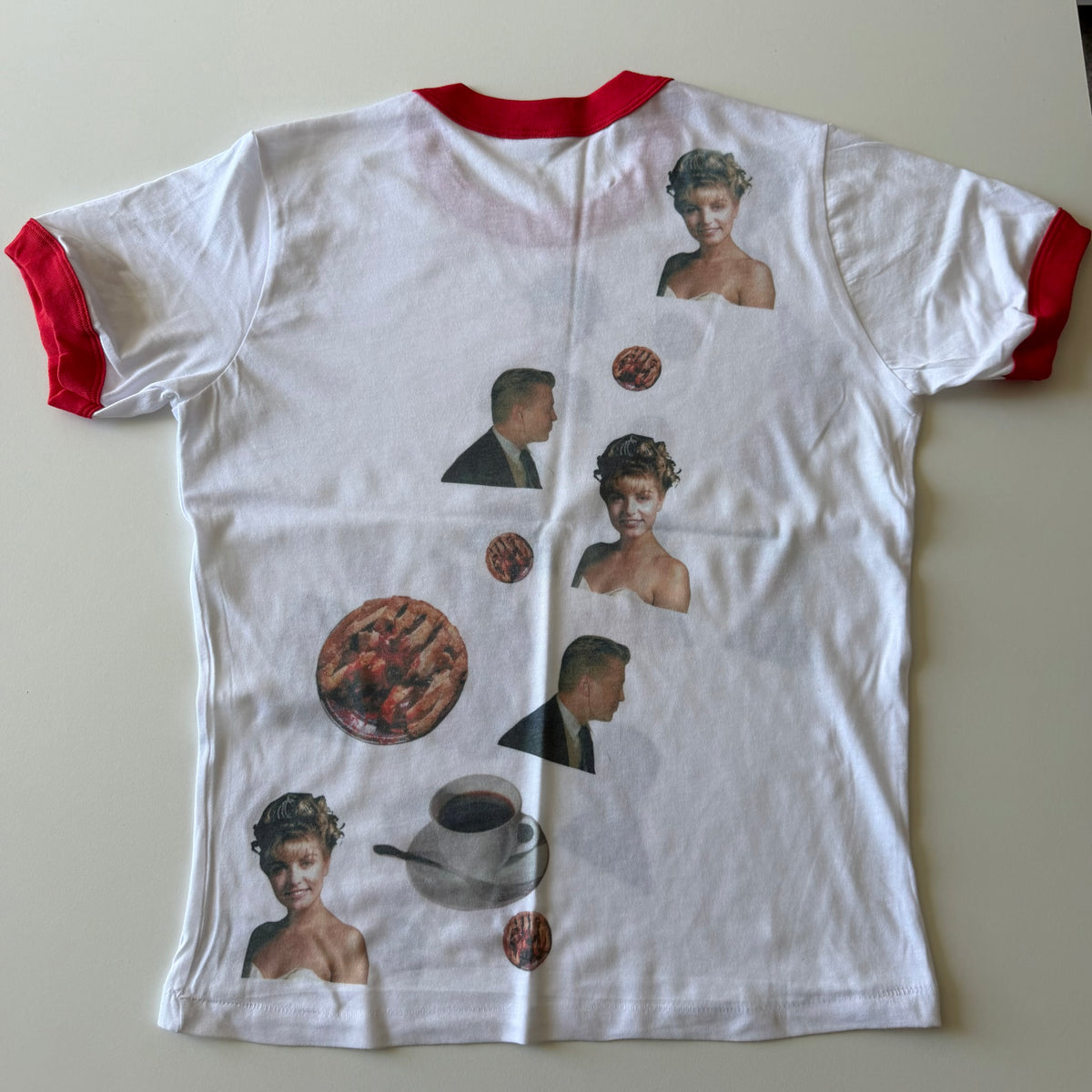 Twin peaks ringer tee -  XL