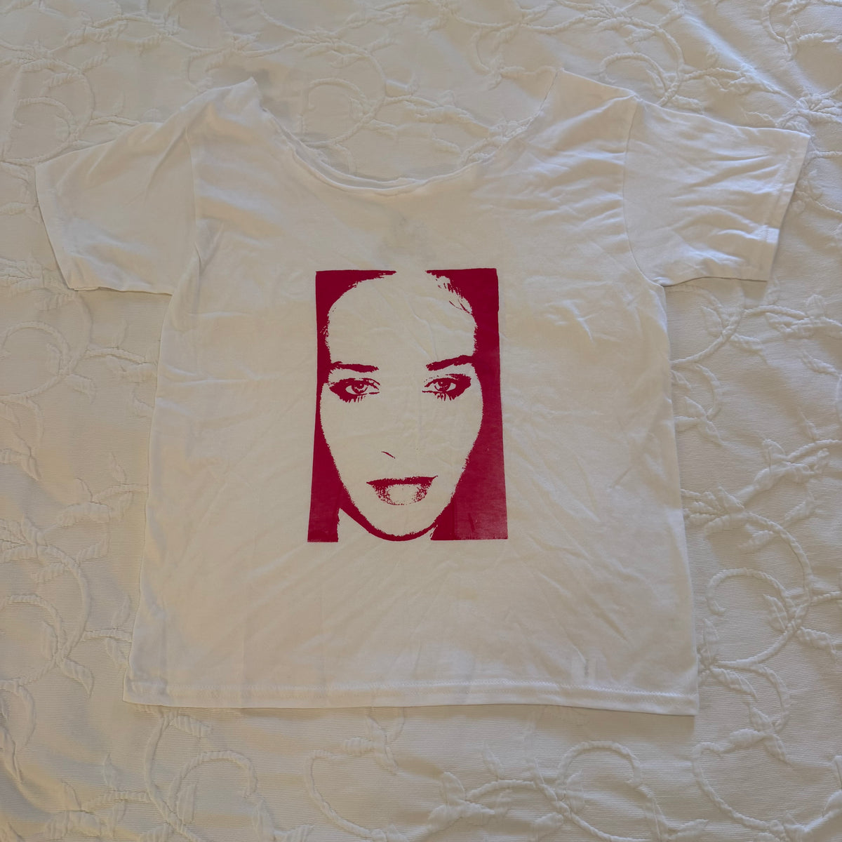 Fiona off the shoulder baby tee - L