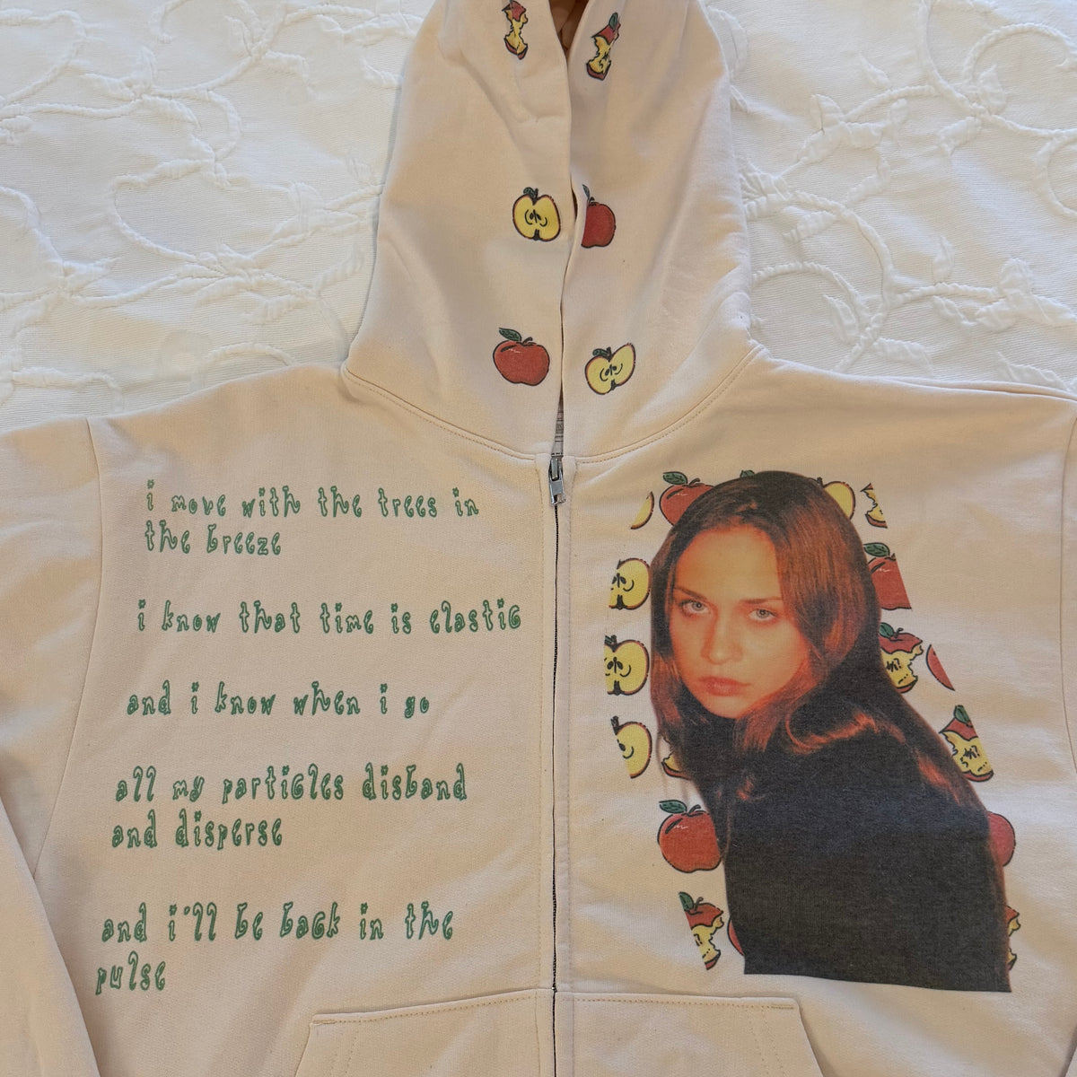 Time is elastic zip up hoodie - M