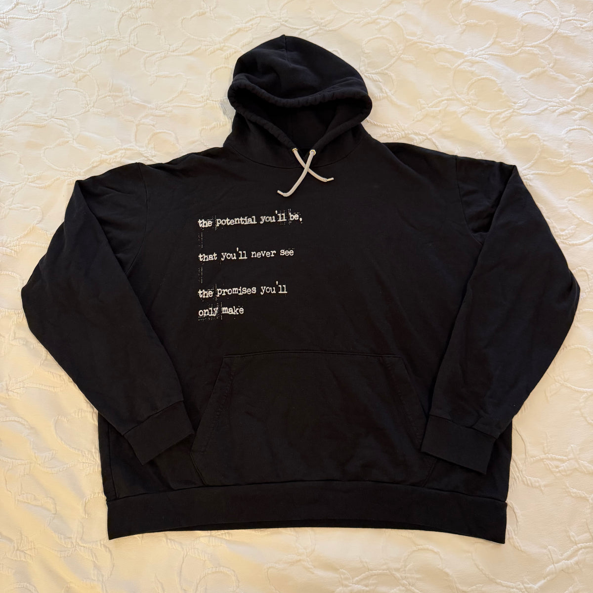 Between the bars hoodie - XL