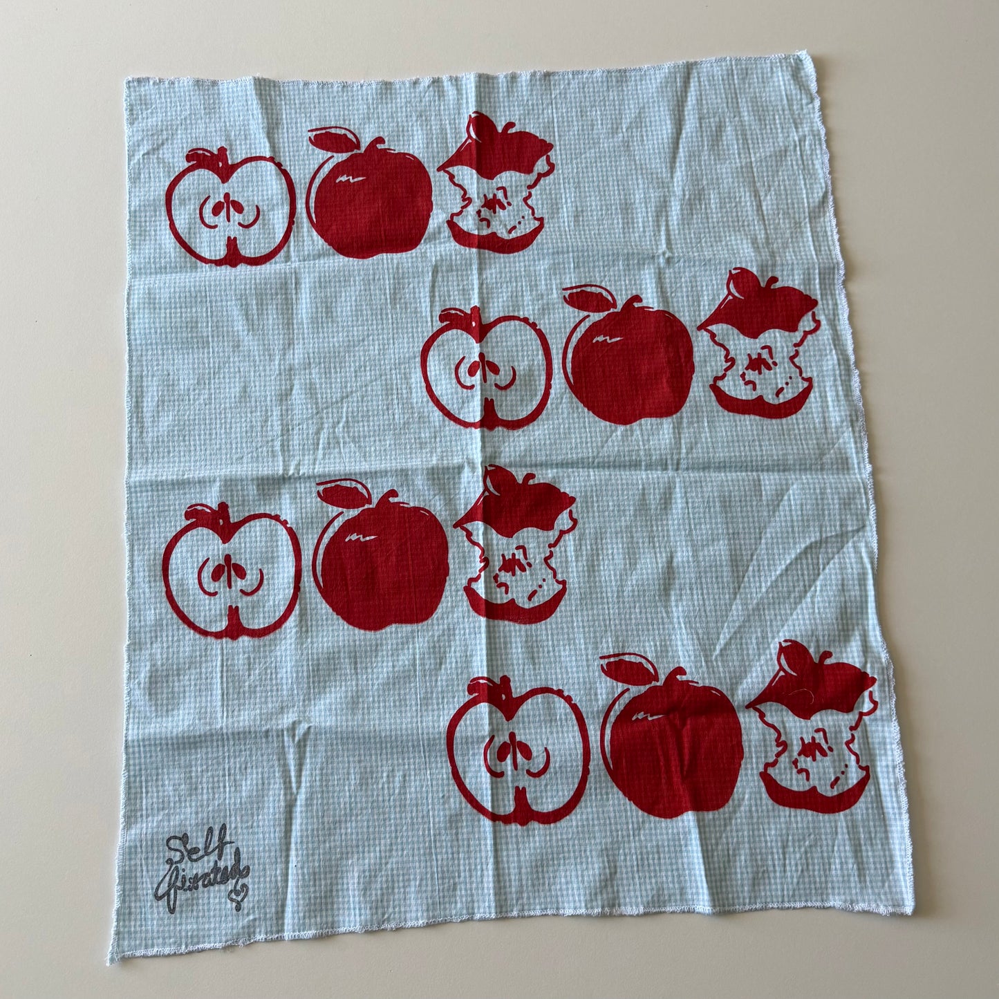 Apple bandana