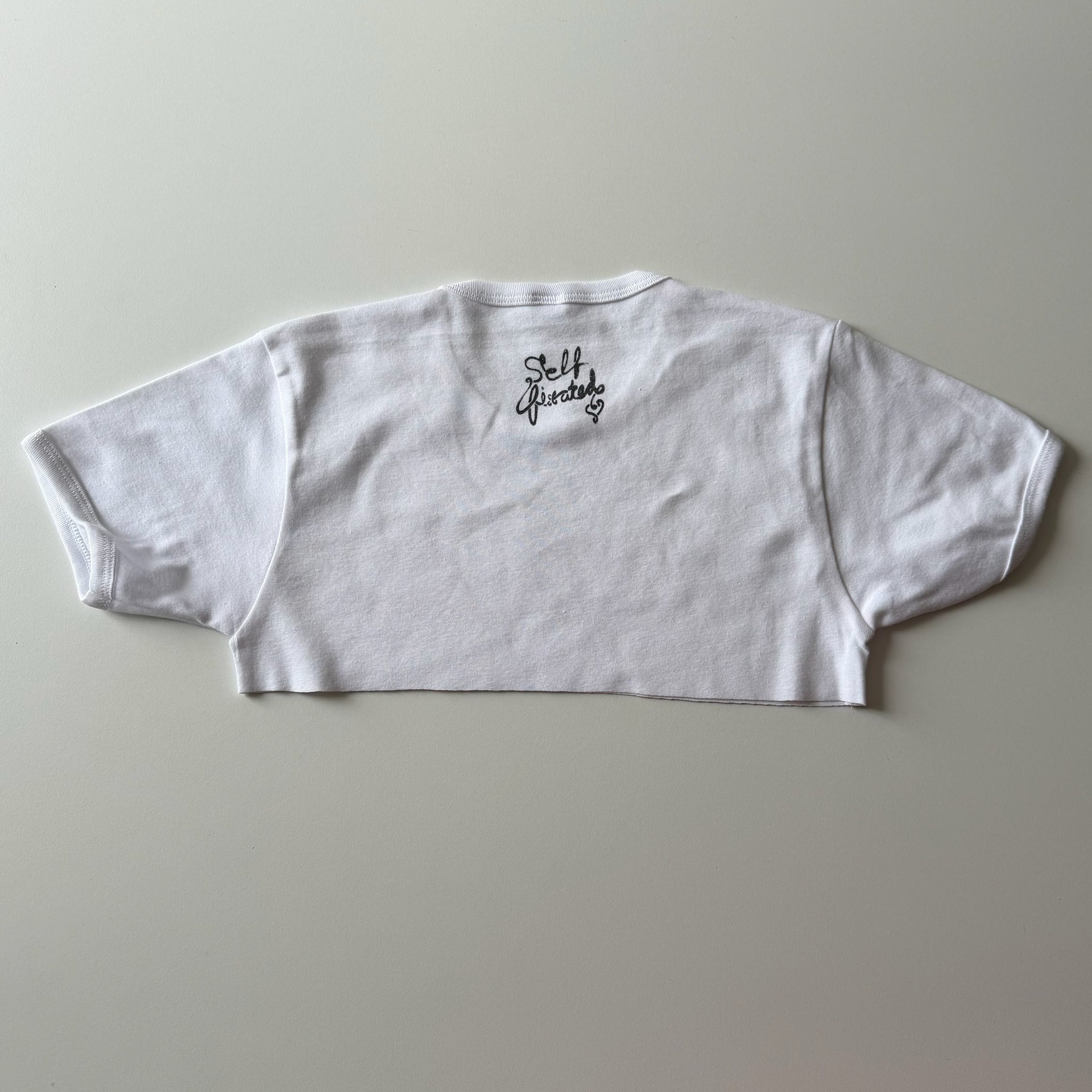 Too many freaks cropped tee - M