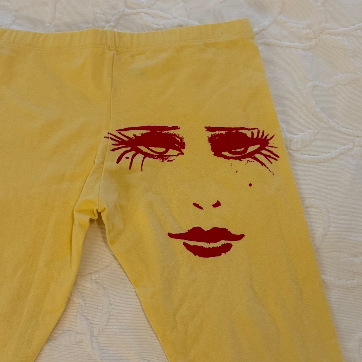 The face leggings - M (RUNS SMALL)