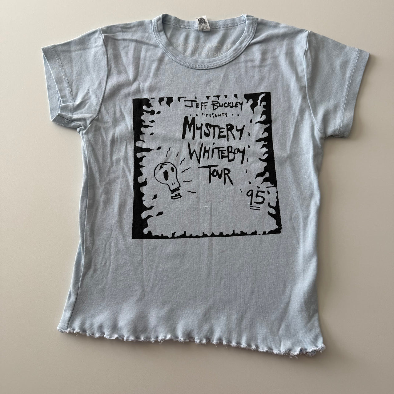 Mystery white boy tour baby tee - S