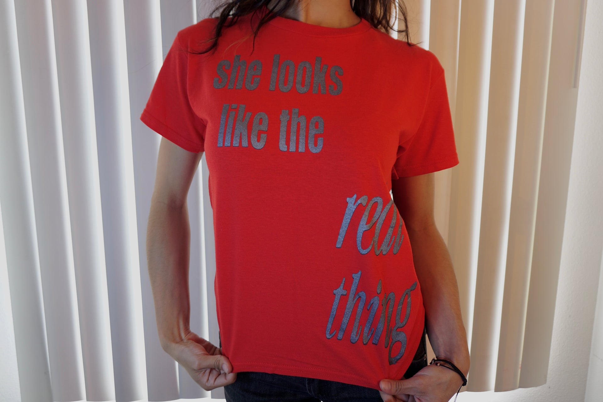 She looks like the real thing tee
