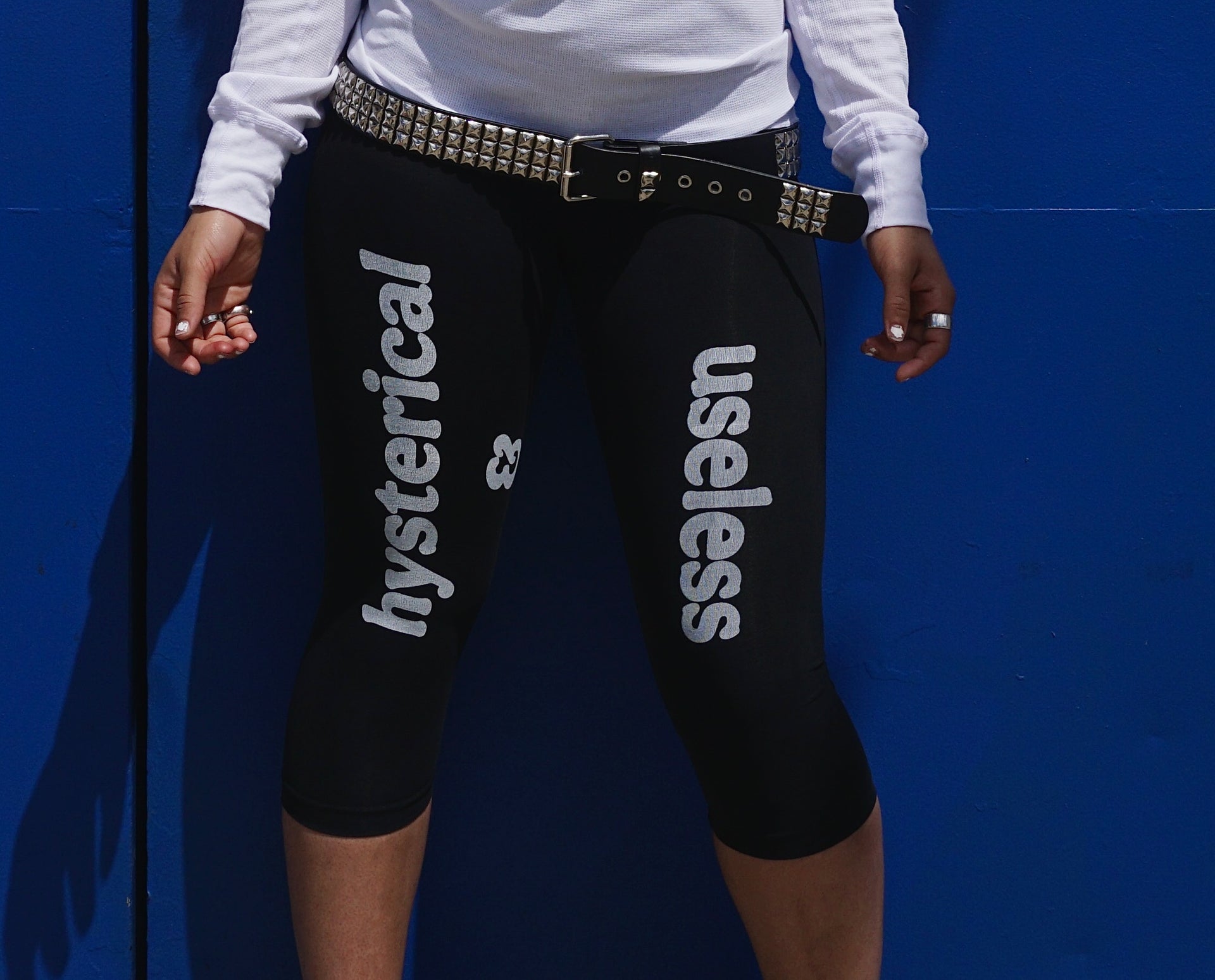 Hysterical & Useless capri leggings