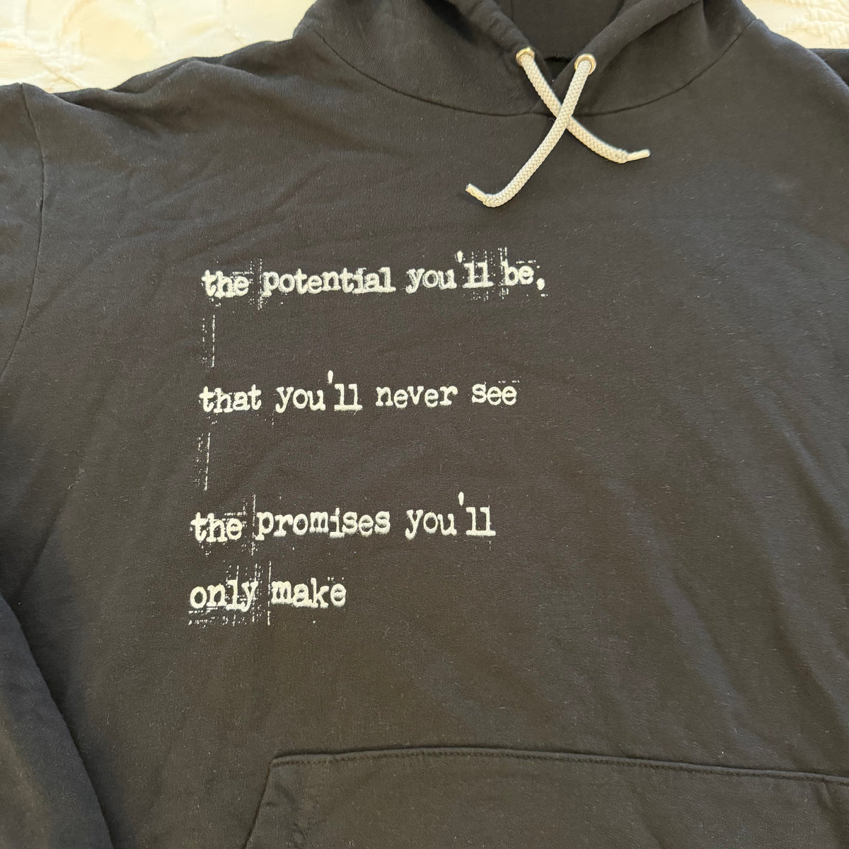Between the bars hoodie - XL