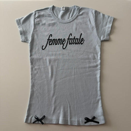 Femme fatale baby tee - S