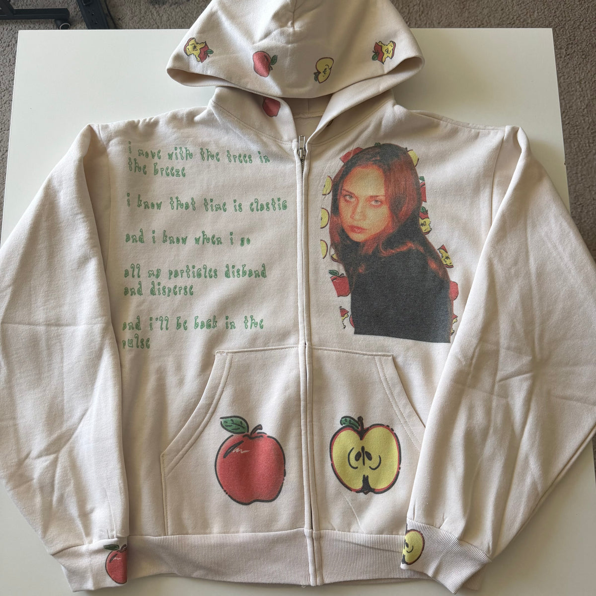 Time is elastic zip up hoodie - M