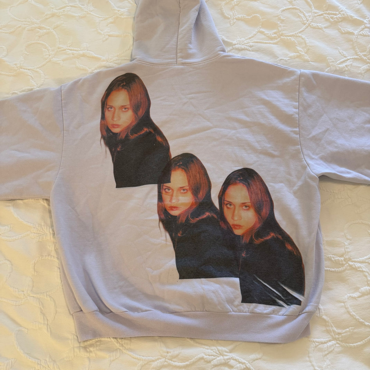 Fiona zip up hoodie - M