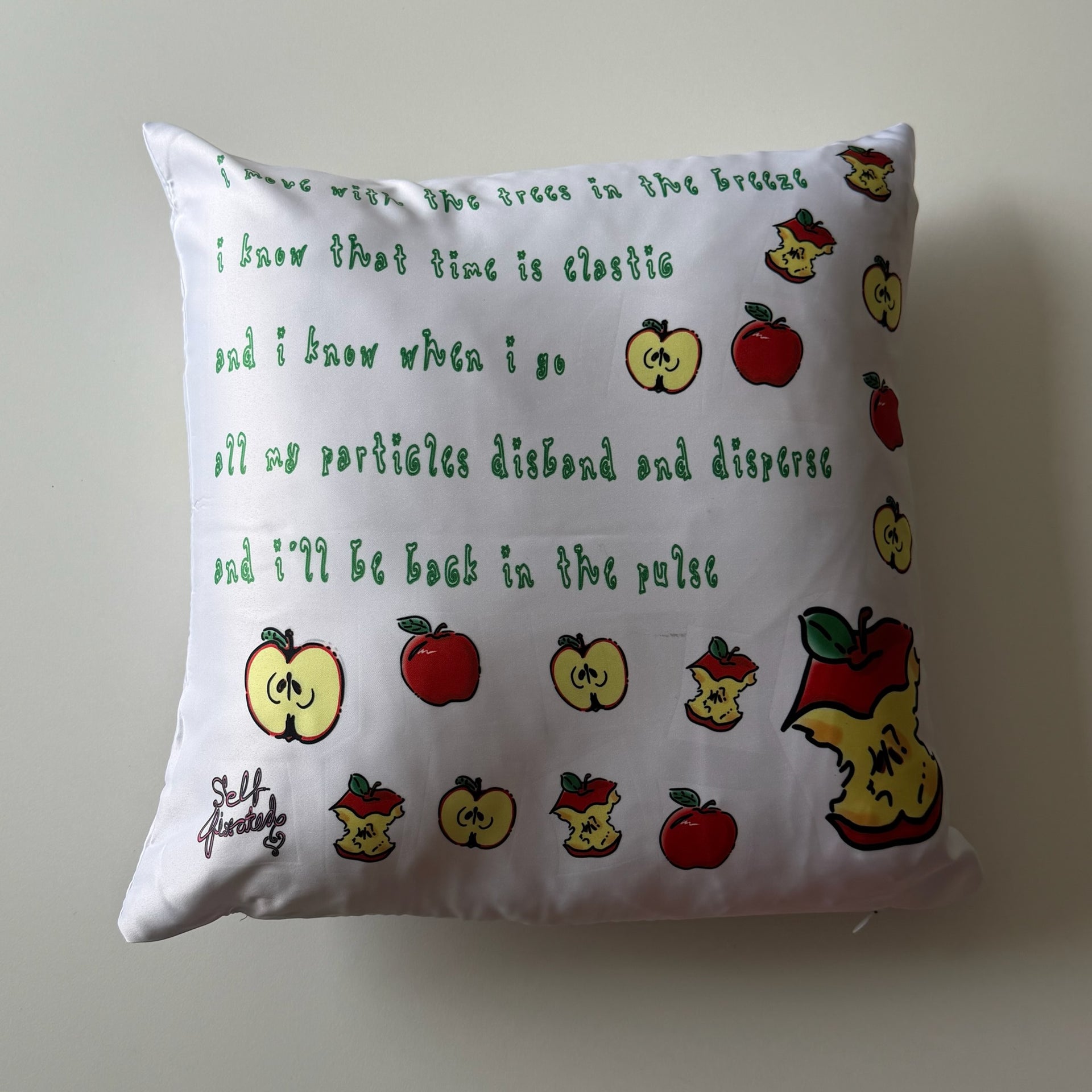 Fiona pillow
