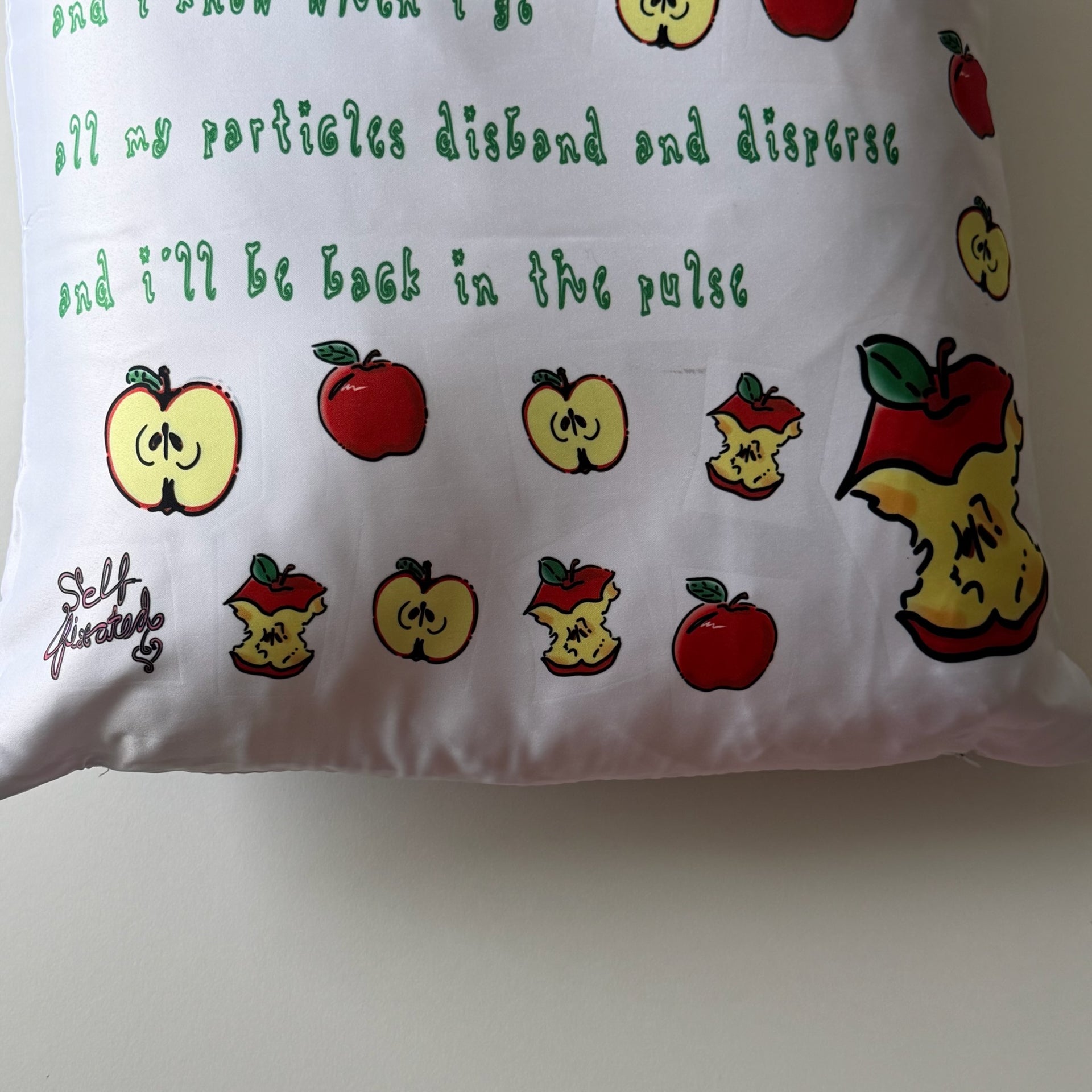 Fiona pillow