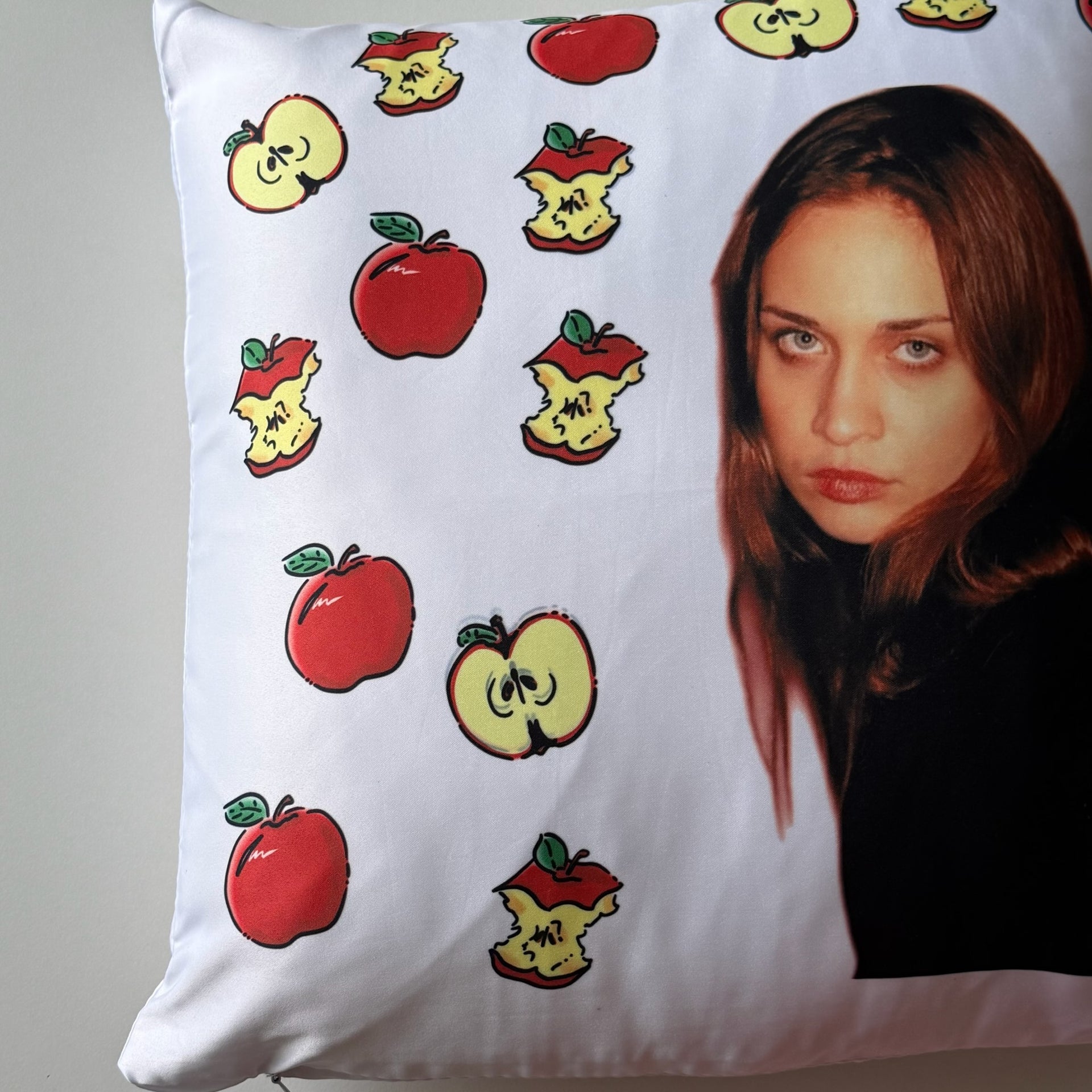 Fiona pillow