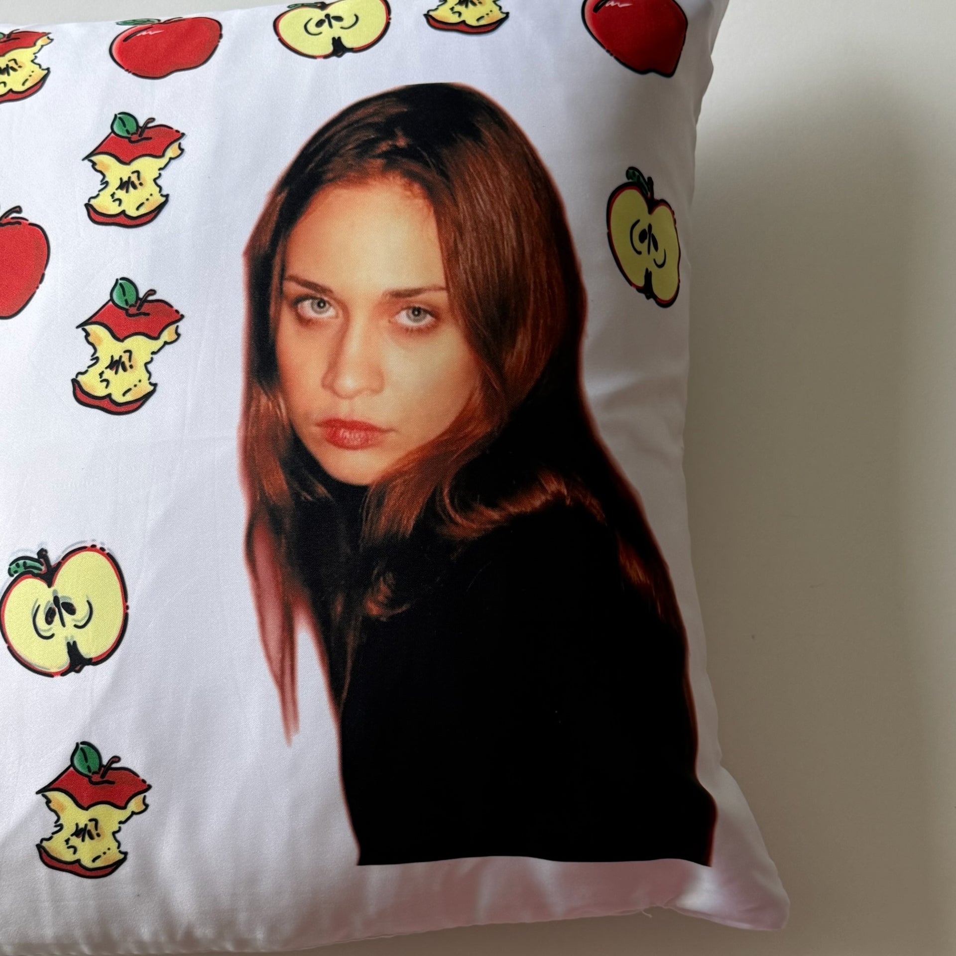 Fiona pillow