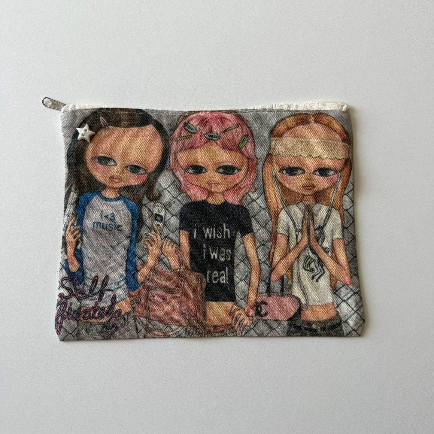 The girls pouch