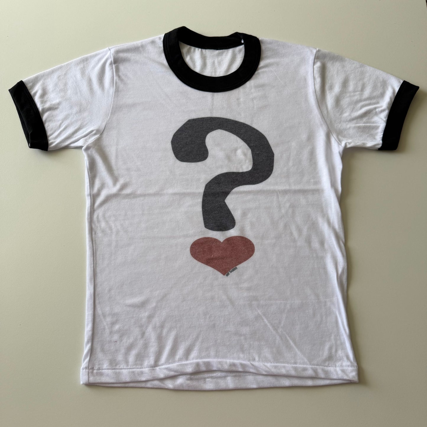 Question mark ringer tee - M