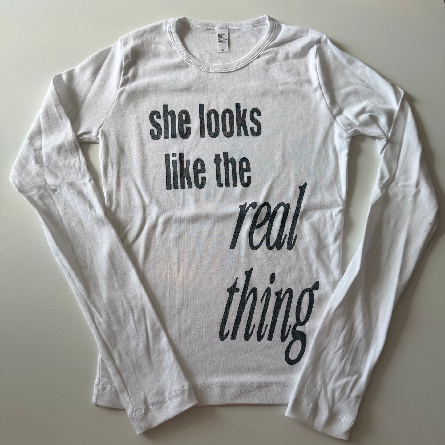 She looks like the real thing long sleeve - M