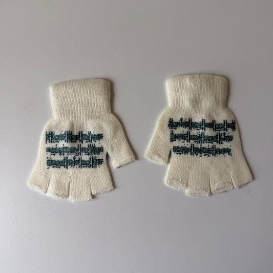 Hidin' in the background gloves