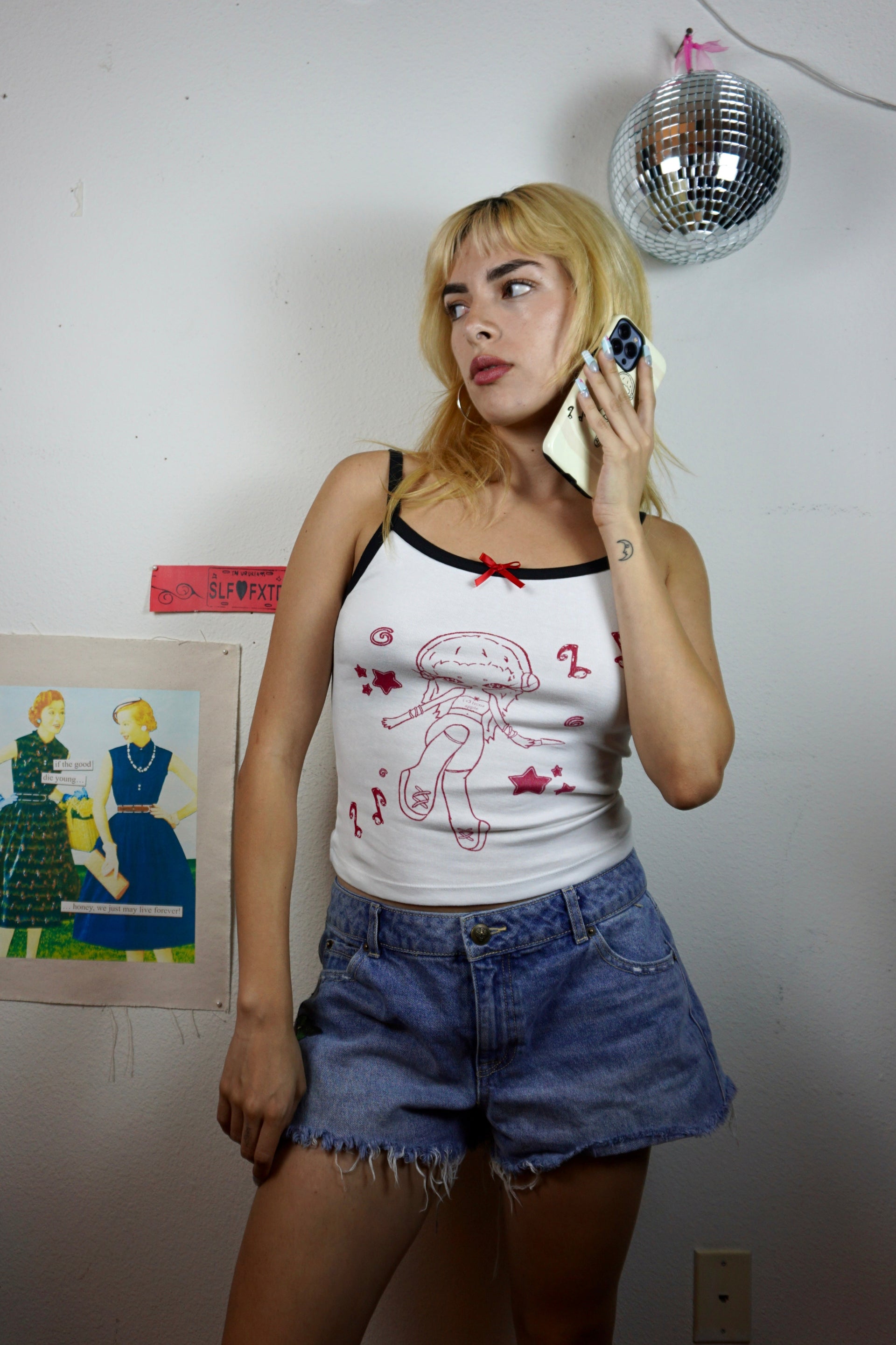 I <3 fiona tank top