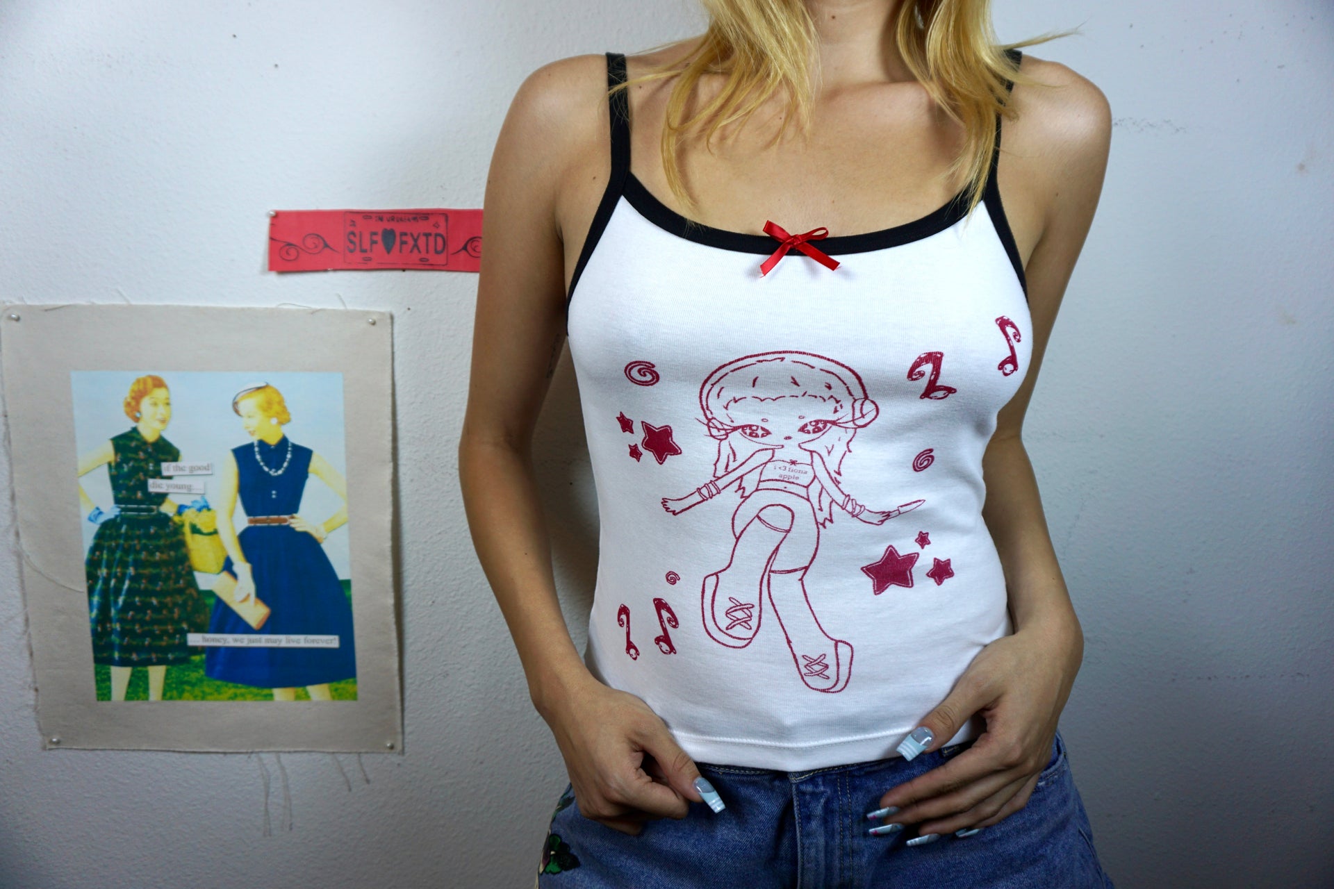 I <3 fiona tank top